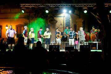  La Murgota de Telde estrena con éxito en Gáldar su espectáculo 'Los chicos del coro'/TA.